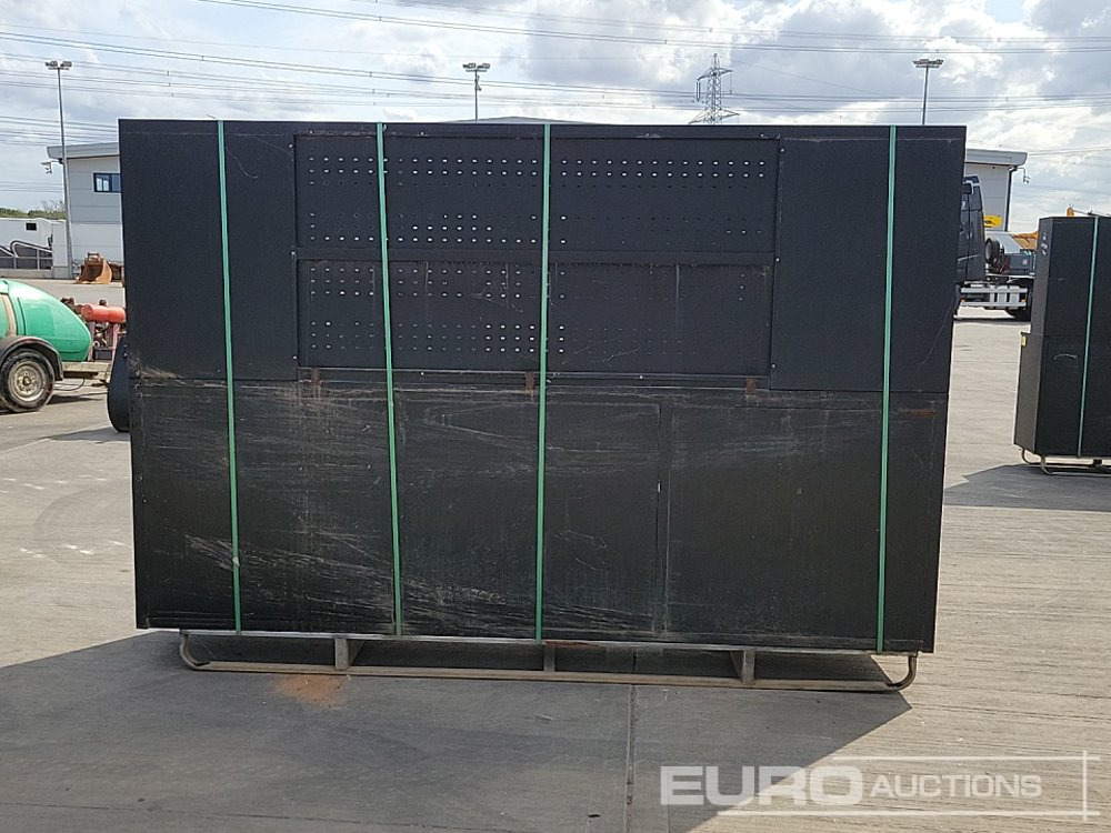 30 Drawer, 2 Cabinet, 10' Work Bench - Construction equipment: picture 4 30 Drawer, 2 Cabinet, 10' Work Bench - Construction equipment: picture 4
