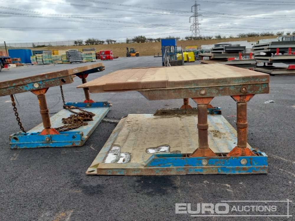 3m x 2m Trench Box, 3m x 1m Extension Box, Lifting Chains - Construction equipment: picture 2 3m x 2m Trench Box, 3m x 1m Extension Box, Lifting Chains - Construction equipment: picture 2