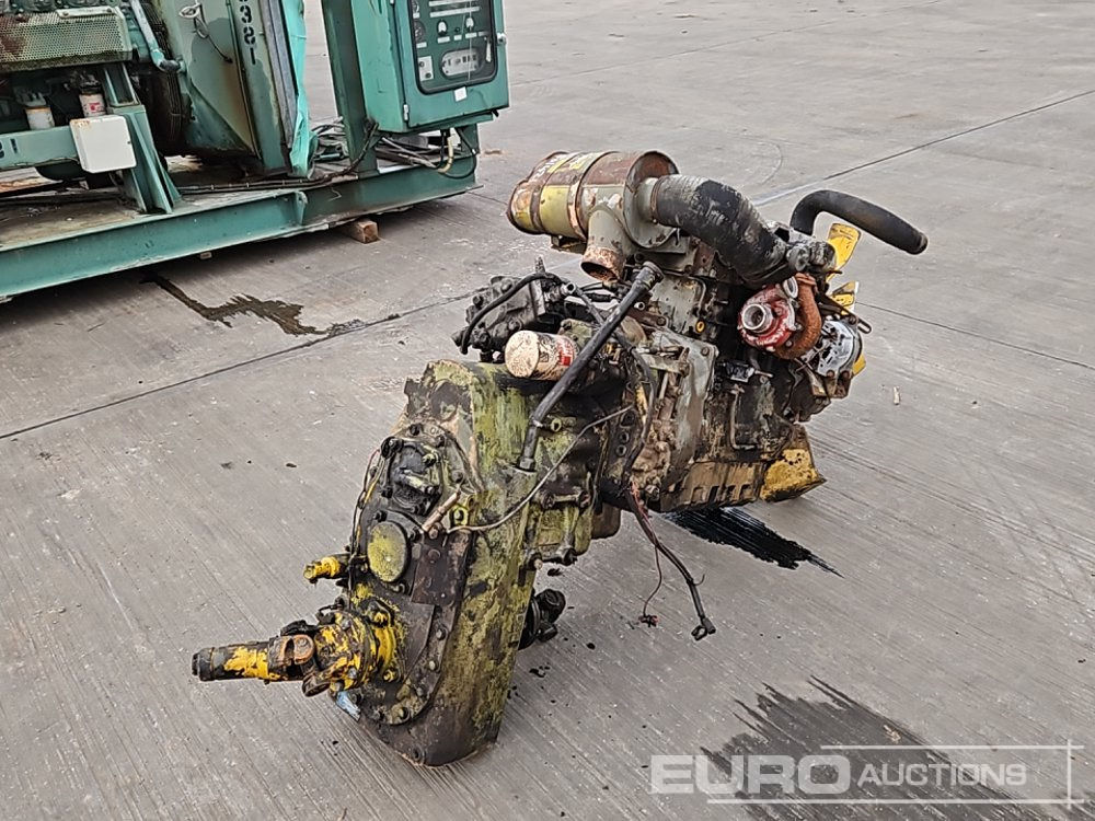 4 Cylinder Engine, Gearbox - Engine: picture 1 4 Cylinder Engine, Gearbox - Engine: picture 1