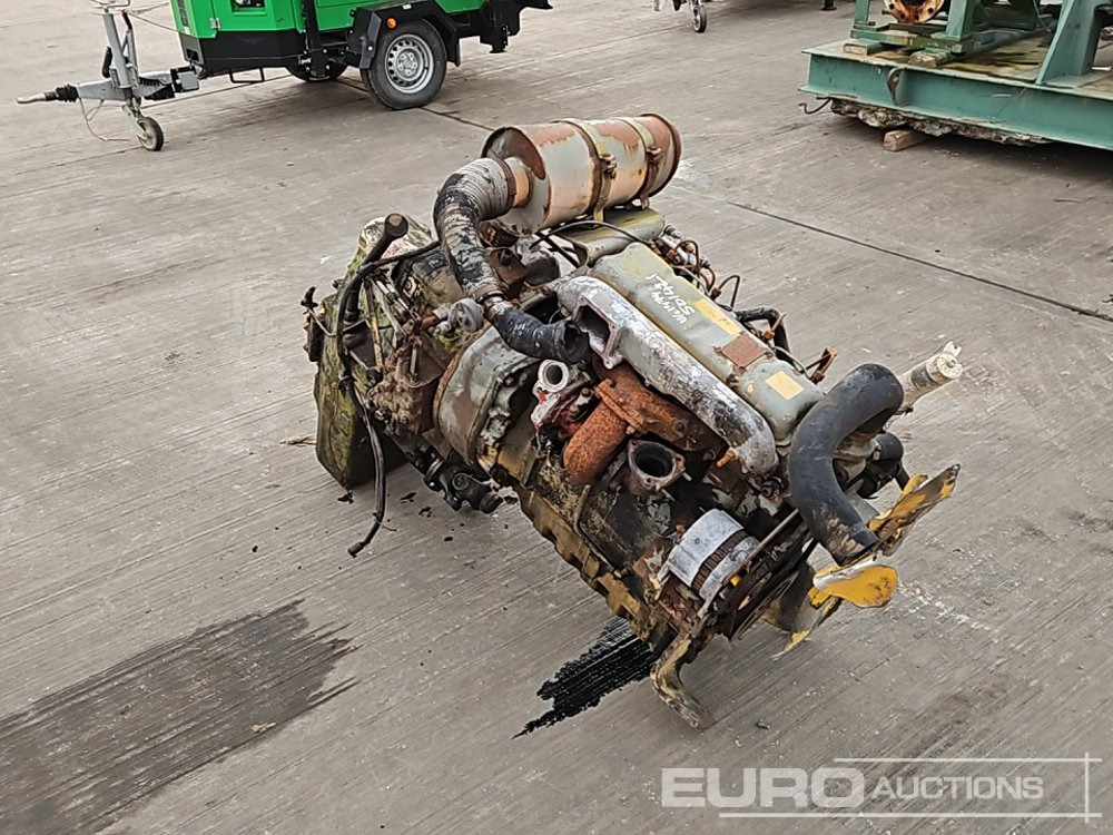 4 Cylinder Engine, Gearbox - Engine: picture 3 4 Cylinder Engine, Gearbox - Engine: picture 3