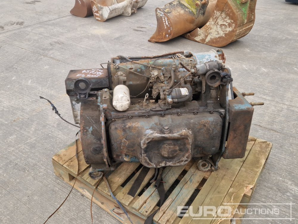 4 Cylinder Engine - Engine: picture 2 4 Cylinder Engine - Engine: picture 2