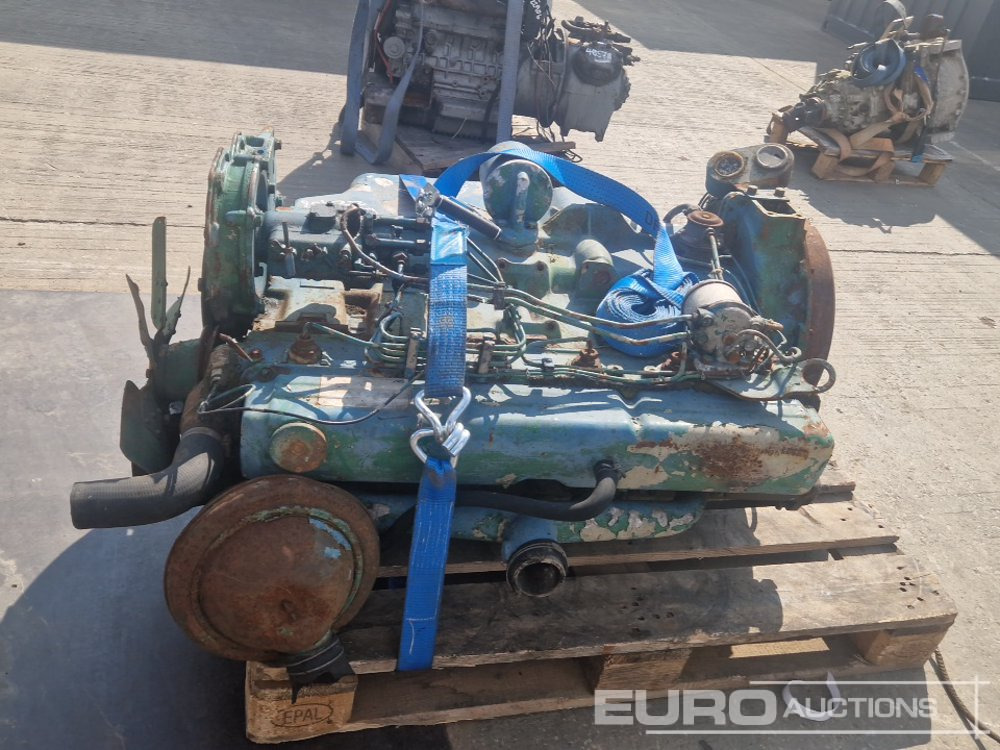 6 Cylinder Engine - Engine: picture 2 6 Cylinder Engine - Engine: picture 2