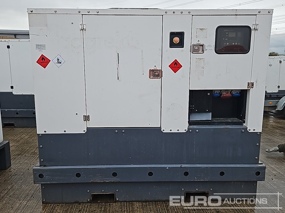 Aggreko 30kVA Generator, John Deere Engine - Generator set: picture 2 Aggreko 30kVA Generator, John Deere Engine - Generator set: picture 2