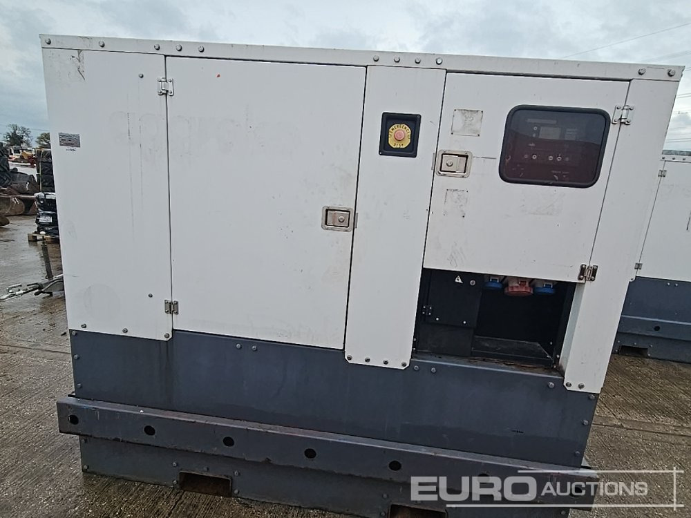 Aggreko Generator, John Deere Engine - Generator set: picture 2 Aggreko Generator, John Deere Engine - Generator set: picture 2