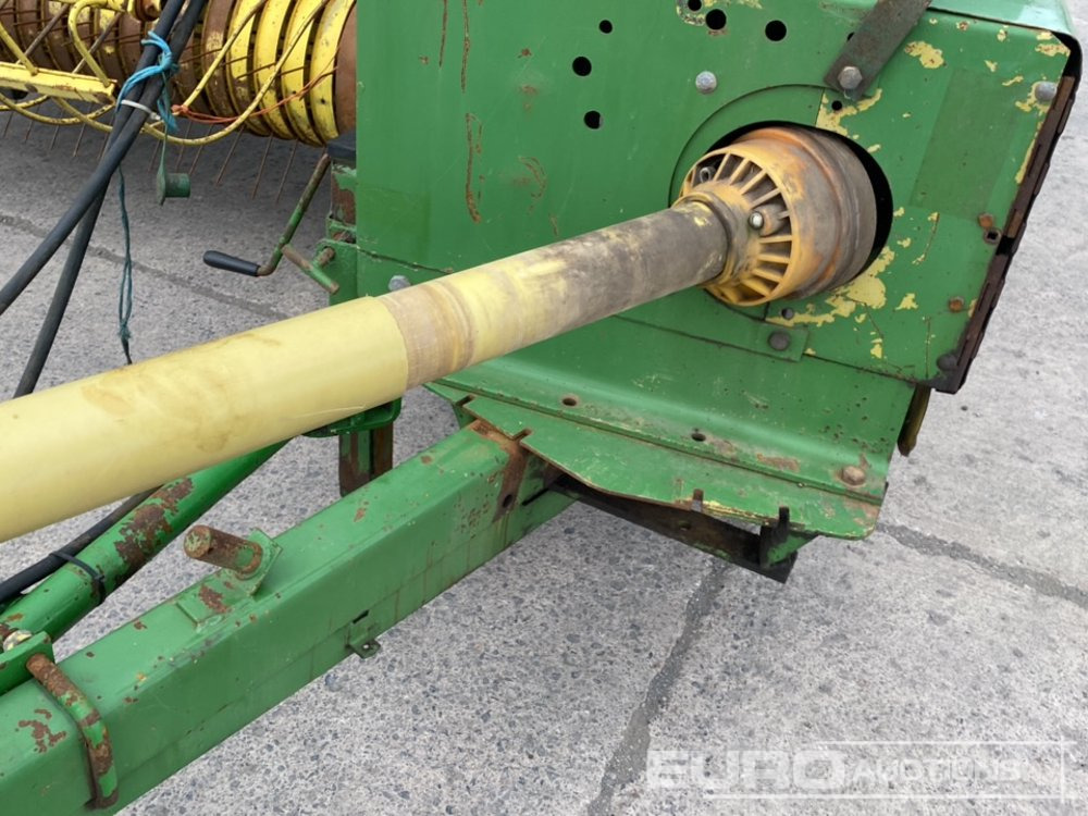 Agricultural machinery John Deere 456: picture 25
