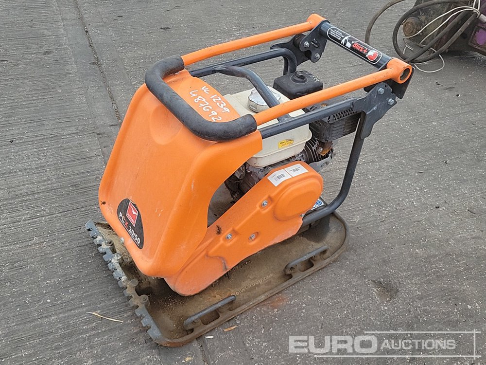Belle Petrol Compaction Plate, Honda Engine - Asphalt machine: picture 1 Belle Petrol Compaction Plate, Honda Engine - Asphalt machine: picture 1