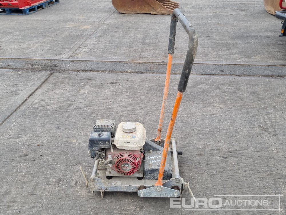 Belle Petrol Concrete Screed, Honda Engine - Asphalt machine: picture 2 Belle Petrol Concrete Screed, Honda Engine - Asphalt machine: picture 2