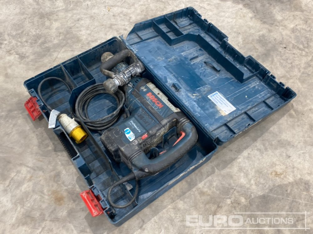 Bosch GSH 7VC 110 Volt Breaker - Construction equipment: picture 1 Bosch GSH 7VC 110 Volt Breaker - Construction equipment: picture 1