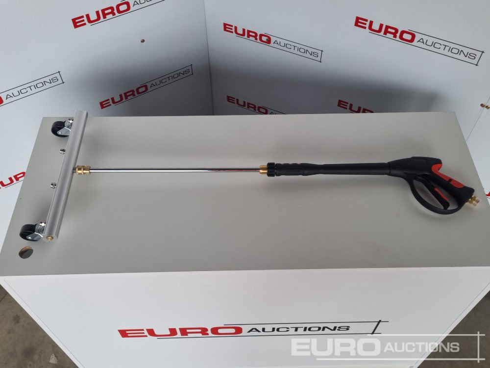 Boss 410mm Aluminium Water Broom, 280bar (2 of) - Construction equipment: picture 1 Boss 410mm Aluminium Water Broom, 280bar (2 of) - Construction equipment: picture 1
