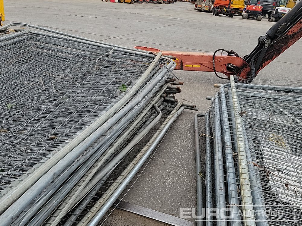 Construction equipment Bundle of Herras Fencing (2 of): picture 11