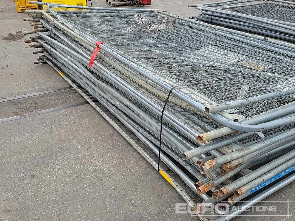 Construction equipment Bundle of Herras Fencing (2 of): picture 17