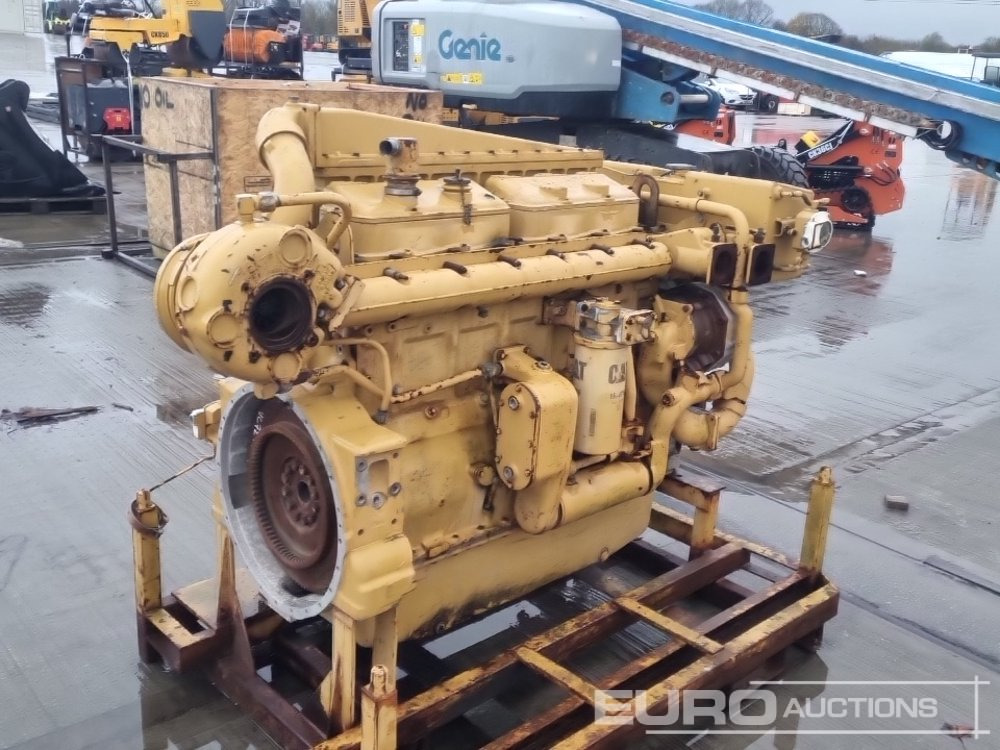 CAT 6 Cylinder Engine - Engine: picture 1 CAT 6 Cylinder Engine - Engine: picture 1