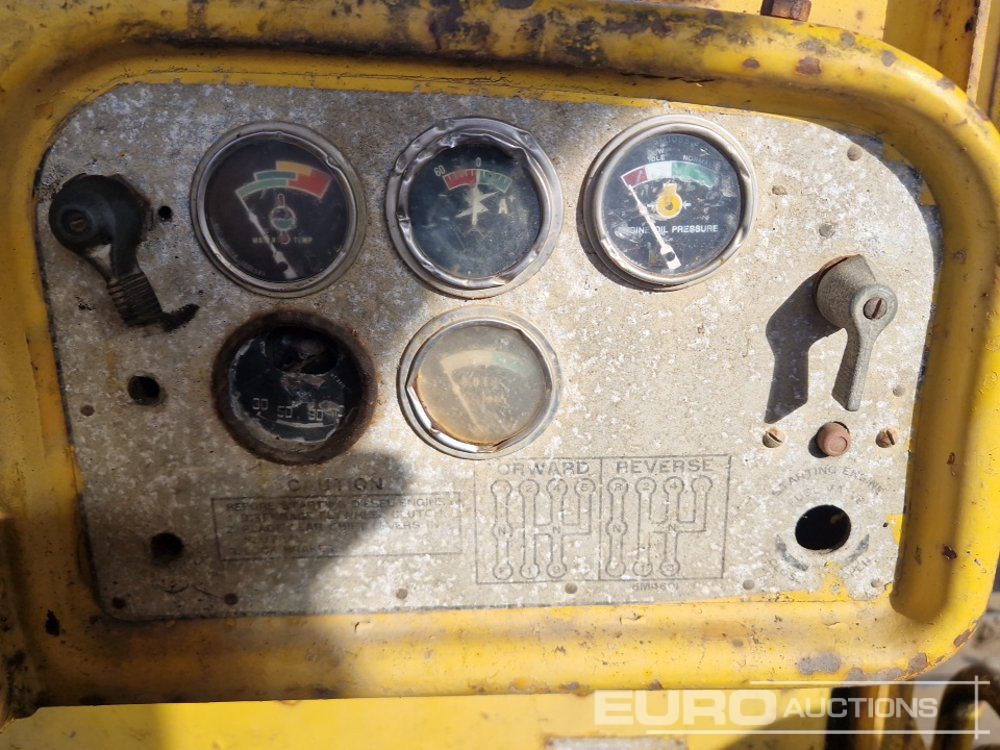 Bulldozer CAT D7: picture 32