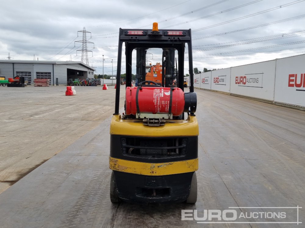 CAT GP18N - Forklift: picture 4 CAT GP18N - Forklift: picture 4