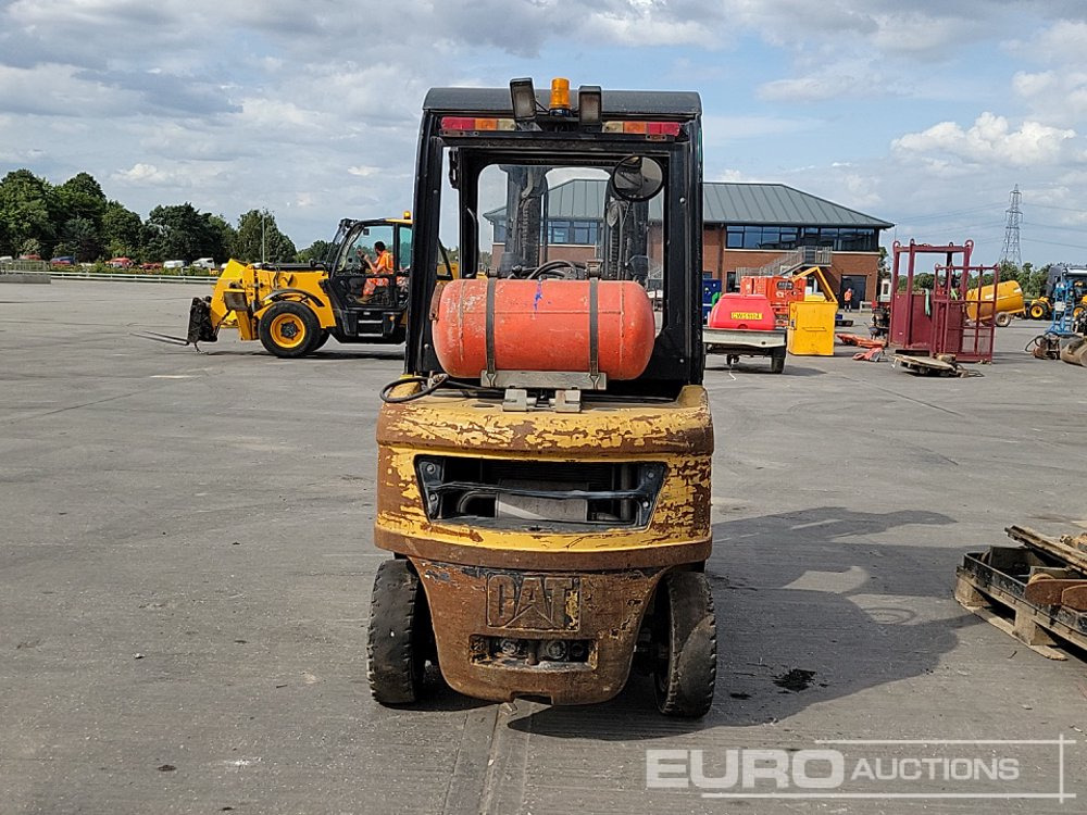 CAT GP20N - LPG forklift: picture 4 CAT GP20N - LPG forklift: picture 4