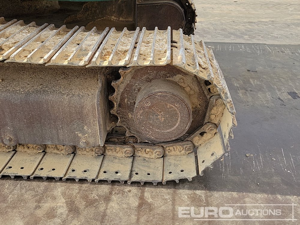 Mini excavator Case CX75SR: picture 11