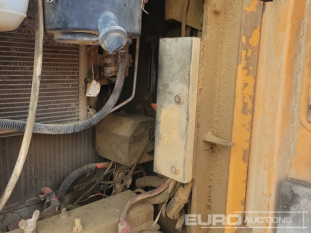Mini excavator Case CX75SR: picture 38