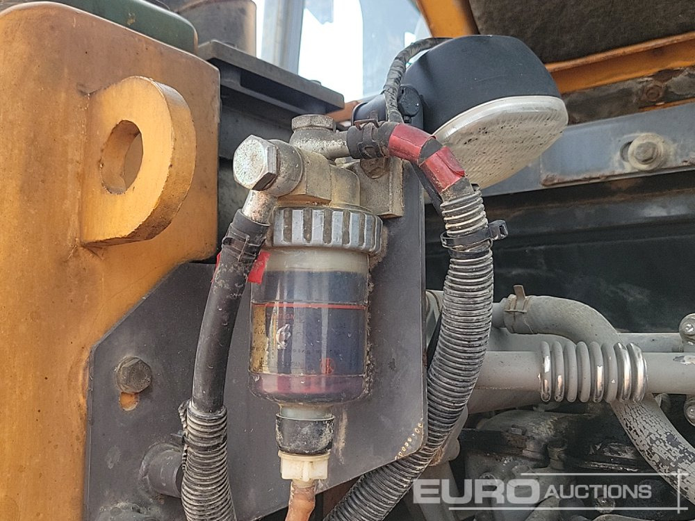 Mini excavator Case CX75SR: picture 45
