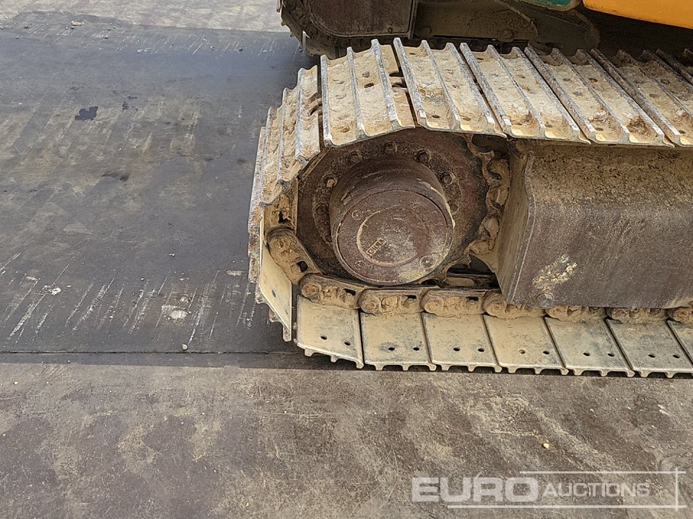 Mini excavator Case CX75SR: picture 15