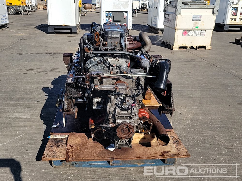 Cummins 4 Cylinder Powerpack - Engine: picture 4 Cummins 4 Cylinder Powerpack - Engine: picture 4