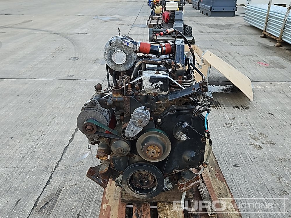 Cummins 6 Cylinder Engine - Engine: picture 4 Cummins 6 Cylinder Engine - Engine: picture 4