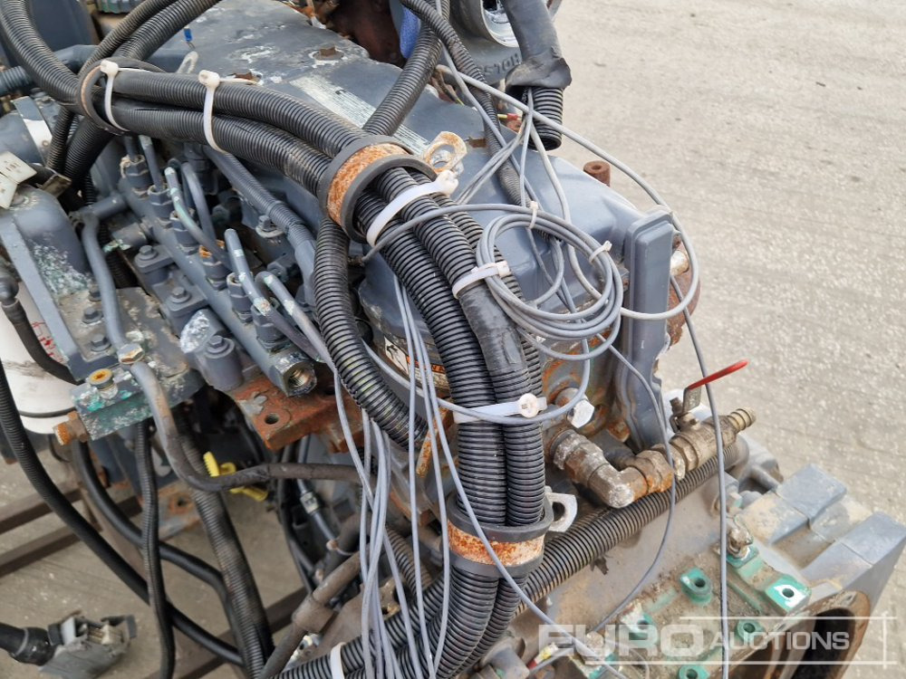 Engine Cummins 6 Cylinder Engne: picture 15