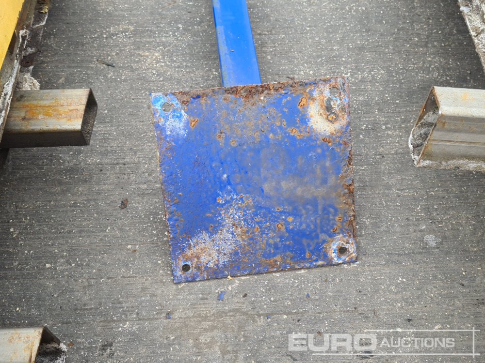 Construction equipment Decontaminating Station Plastic Tank, 415Volt Pump, Piping & Frame, Ramps: picture 38