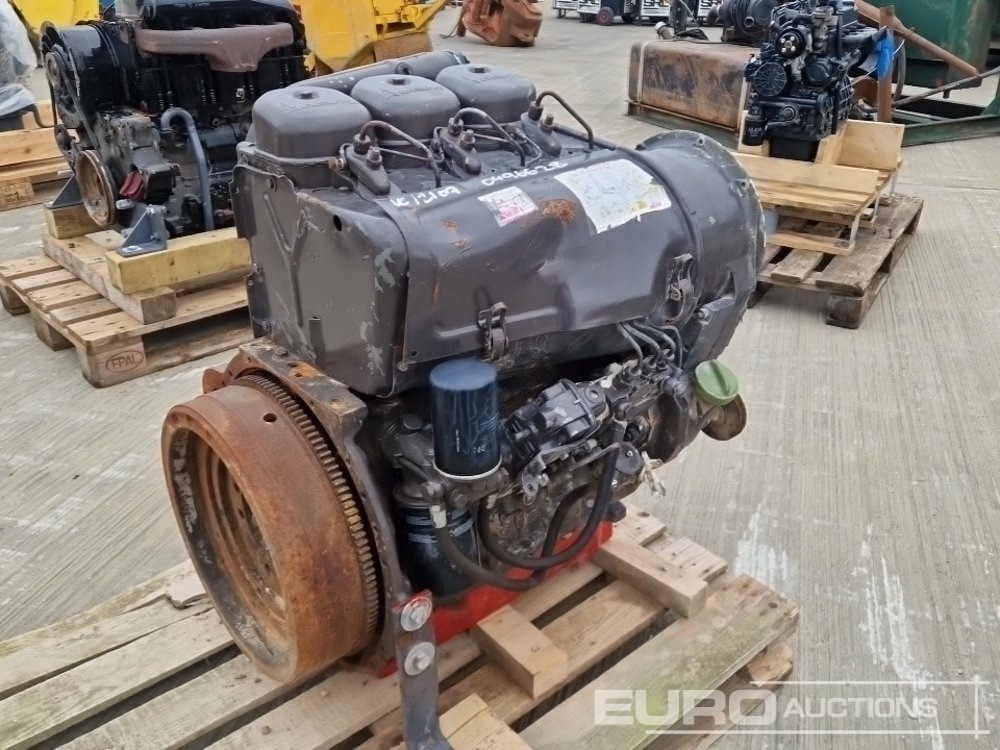 Deutz 3 Cylinder Engine - Engine: picture 5 Deutz 3 Cylinder Engine - Engine: picture 5