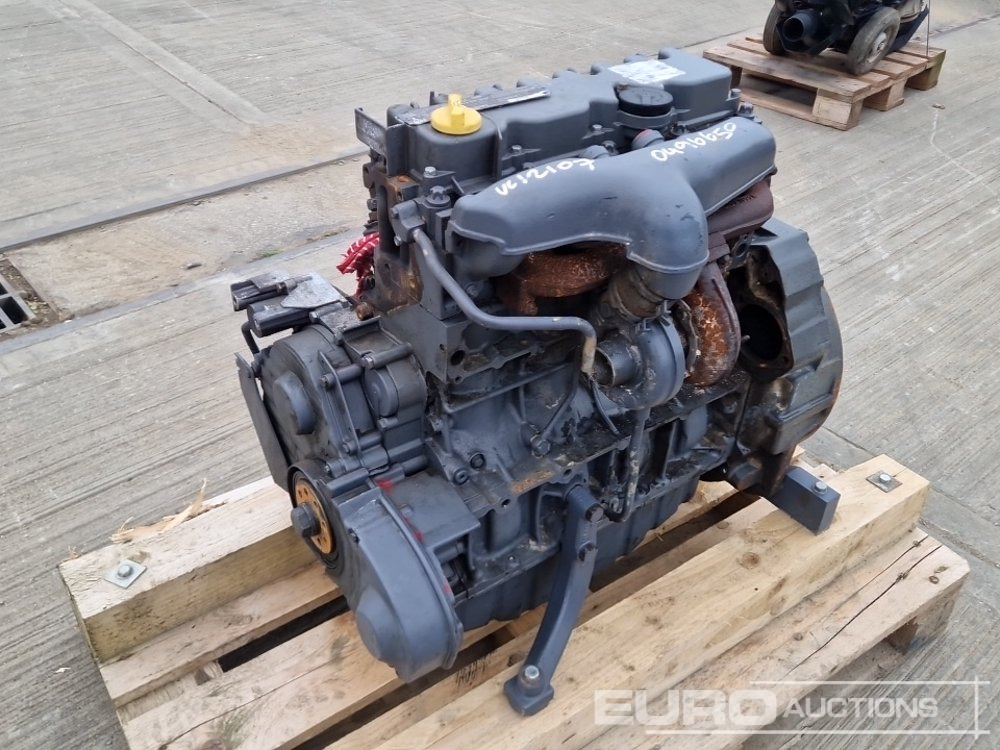 Deutz 4 Cylinder Engine - Engine: picture 1 Deutz 4 Cylinder Engine - Engine: picture 1