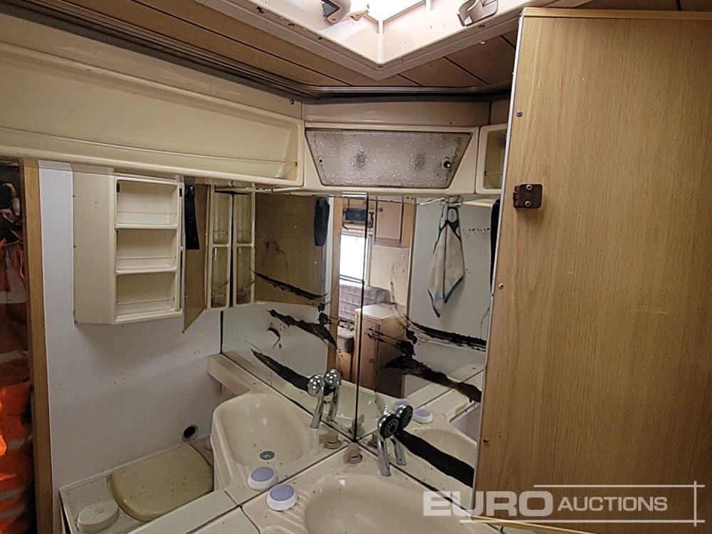 Alcove motorhome Fiat Ducato: picture 38