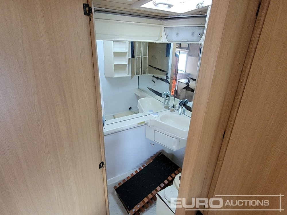 Alcove motorhome Fiat Ducato: picture 36