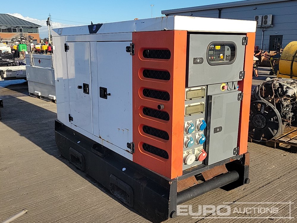 Generator, John Deere Engine - Generator set: picture 3 Generator, John Deere Engine - Generator set: picture 3