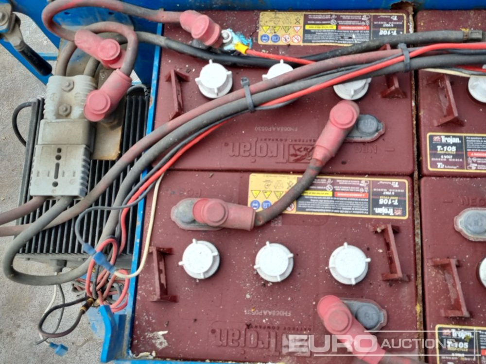 Aerial platform Genie GS2632: picture 30