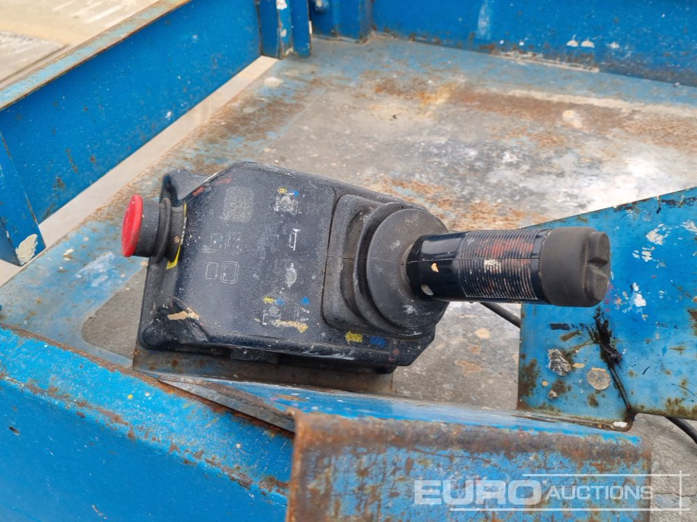 Aerial platform Genie GS2632: picture 19