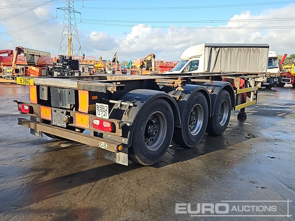 Groenewegen Tri Axle Skeleton Trailer, Twist & Lock - Dropside/ Flatbed semi-trailer: picture 4 Groenewegen Tri Axle Skeleton Trailer, Twist & Lock - Dropside/ Flatbed semi-trailer: picture 4