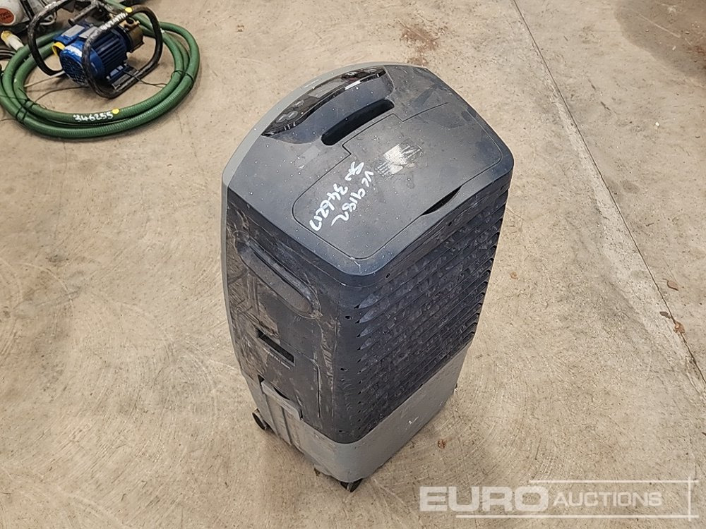 Honeywell CL30XC 240 Volt Evaporative Air Cooler - Workshop equipment: picture 4 Honeywell CL30XC 240 Volt Evaporative Air Cooler - Workshop equipment: picture 4