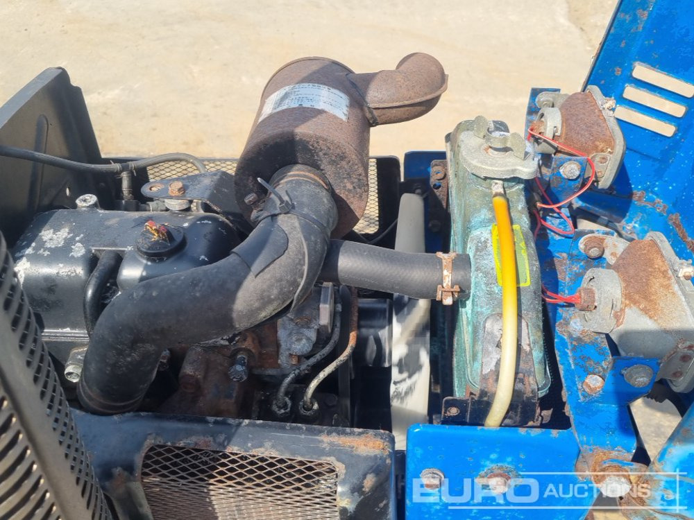 Compact tractor Iseki TX1210: picture 16