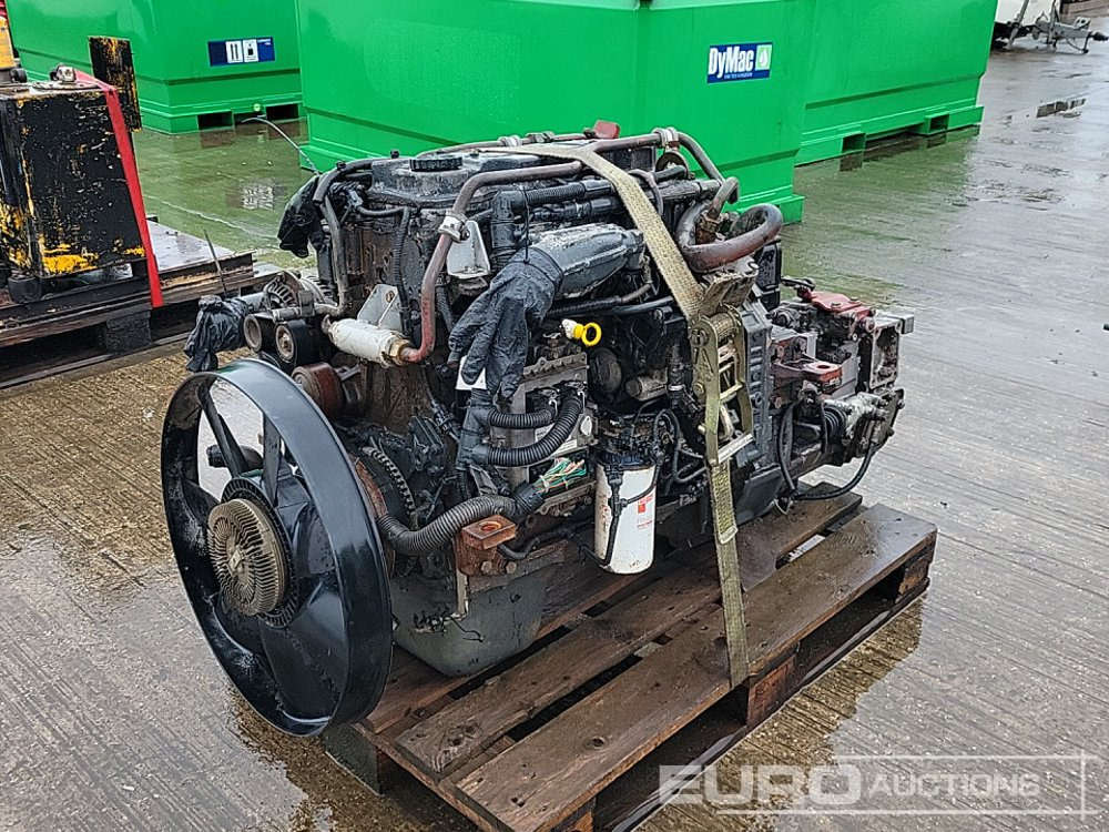 Iveco 4 Cylinder Engine, Gearbox - Engine: picture 1 Iveco 4 Cylinder Engine, Gearbox - Engine: picture 1