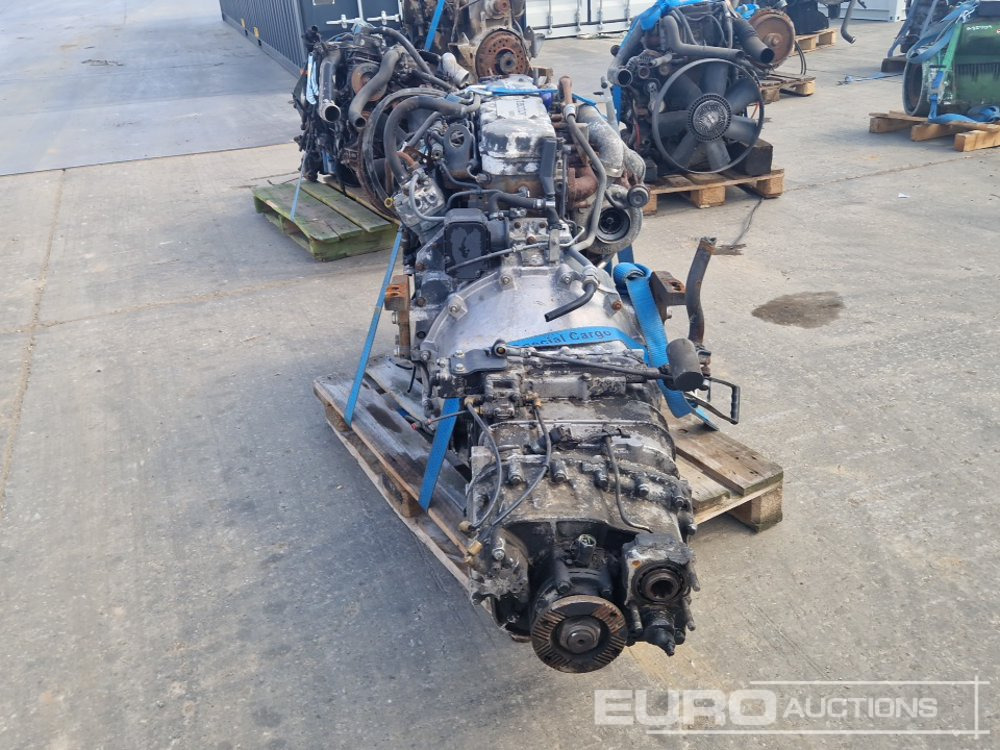 Iveco 6 Cylinder Engine, Gearbox - Engine: picture 4 Iveco 6 Cylinder Engine, Gearbox - Engine: picture 4