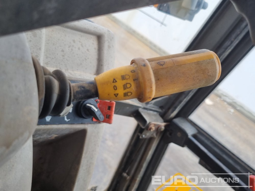 Backhoe loader JCB 3CX: picture 37