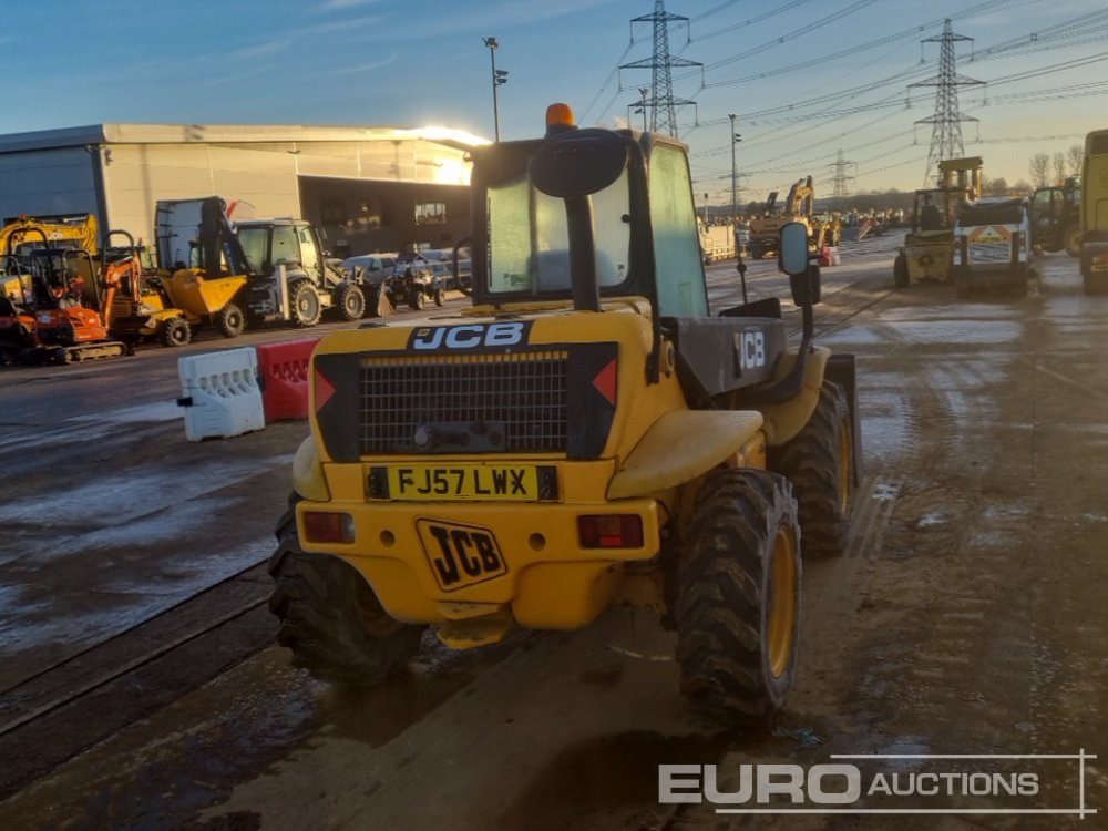 JCB 520 - Telescopic handler: picture 4 JCB 520 - Telescopic handler: picture 4