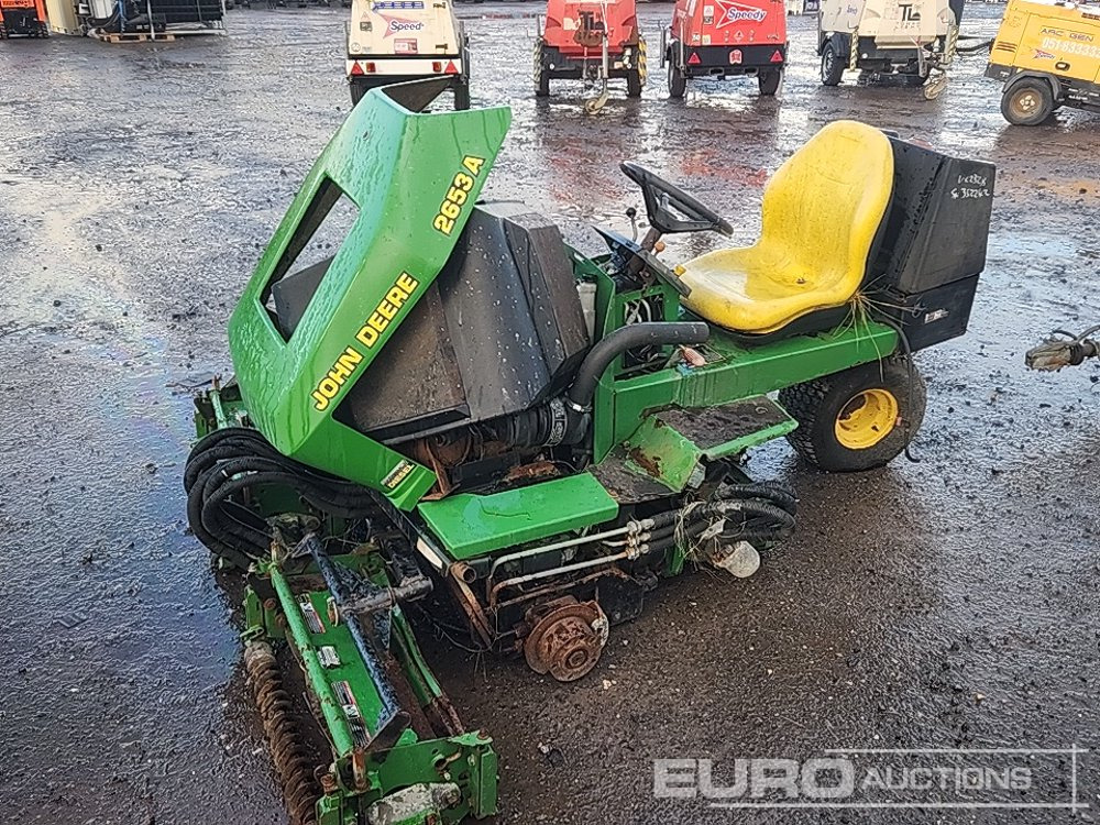 John Deere 2653A - Garden mower: picture 1 John Deere 2653A - Garden mower: picture 1