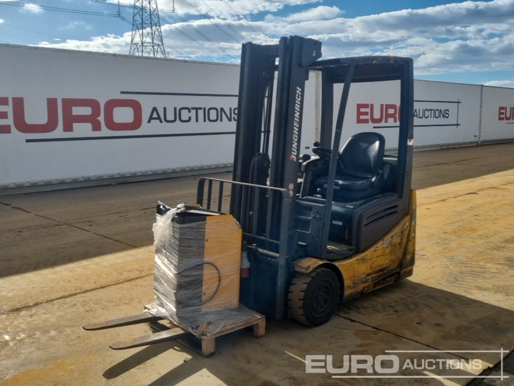 Jungheinrich EFG 215 - Forklift: picture 1 Jungheinrich EFG 215 - Forklift: picture 1