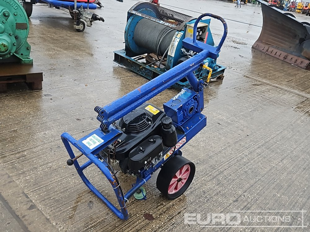 Construction equipment King Cable Puller, Honda Engine: picture 6