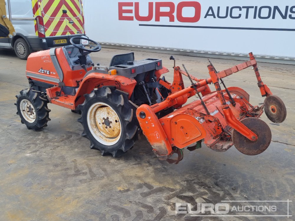 Kubota A-17 - Compact tractor: picture 3 Kubota A-17 - Compact tractor: picture 3