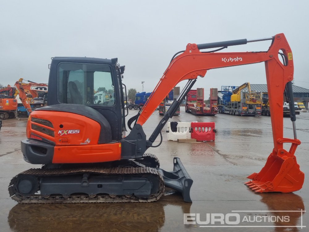 Mini excavator Kubota KX165-5: picture 6