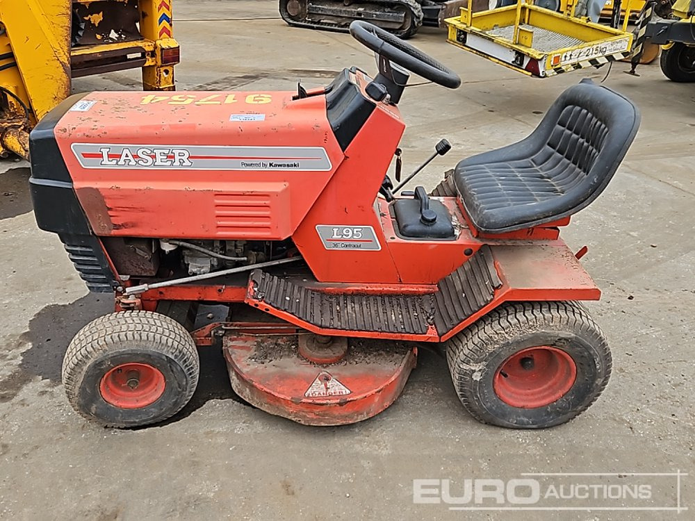 Laser L95 Petrol Ride on Lawnmower (Non Runner) - Garden mower: picture 2 Laser L95 Petrol Ride on Lawnmower (Non Runner) - Garden mower: picture 2