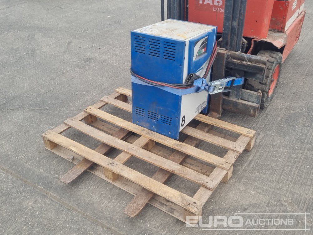 Electric forklift Linde E12: picture 15