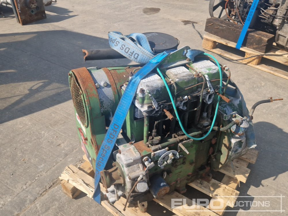 Lister Petter 3 Cylinder Engine - Engine: picture 1 Lister Petter 3 Cylinder Engine - Engine: picture 1