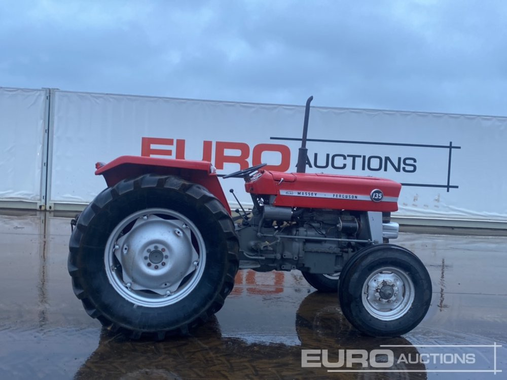 Farm tractor Massey Ferguson MF135: picture 6 Farm tractor Massey Ferguson MF135: picture 6